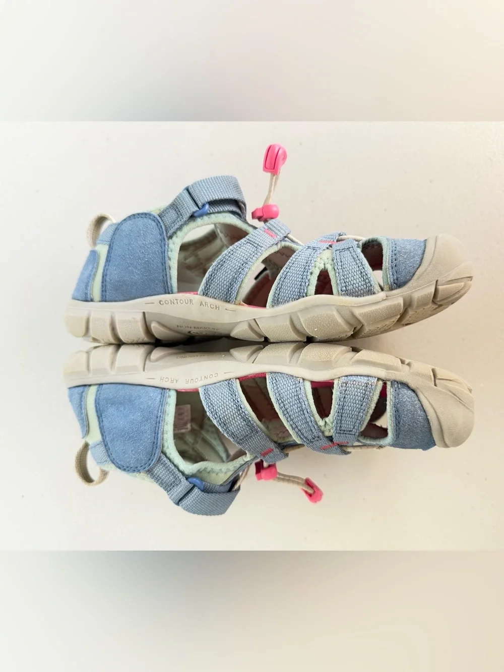 KEEN Seacamp II CNX Kids Sandals Coronet Blue Hot Pink Size 3 EU 35